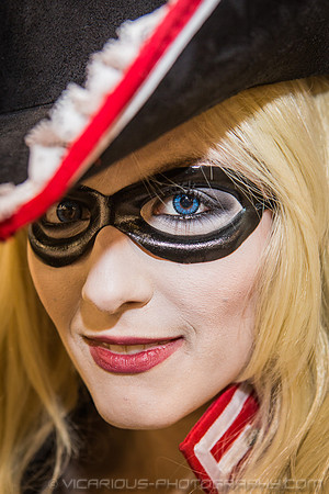 2014 Phoenix Comicon Decorative Contacts-6