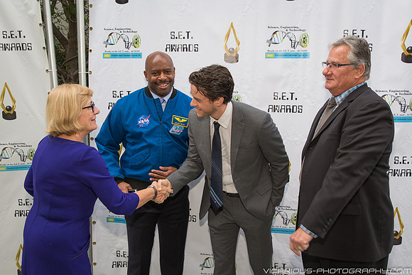 2014 SET Awards- Marie Gallo Dyak, Leland Melvin, Ashley Zukerman & Brian Dyak 1