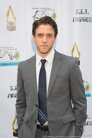 2014 SET Awards- Ashley Zukerman