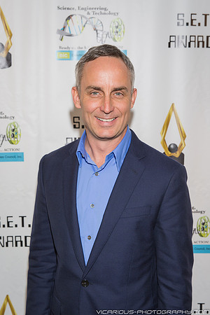 2014 SET Awards- Wallace Langham
