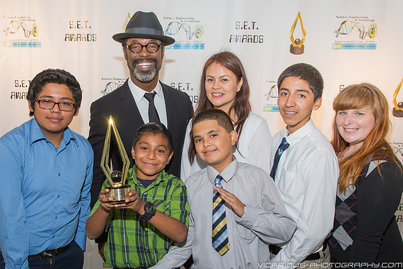 2014 SET Awards- Isaiah Washington & Students