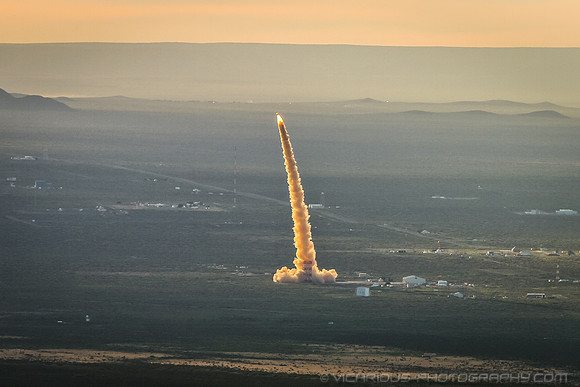 Orion Abort Test 06MAY10-4